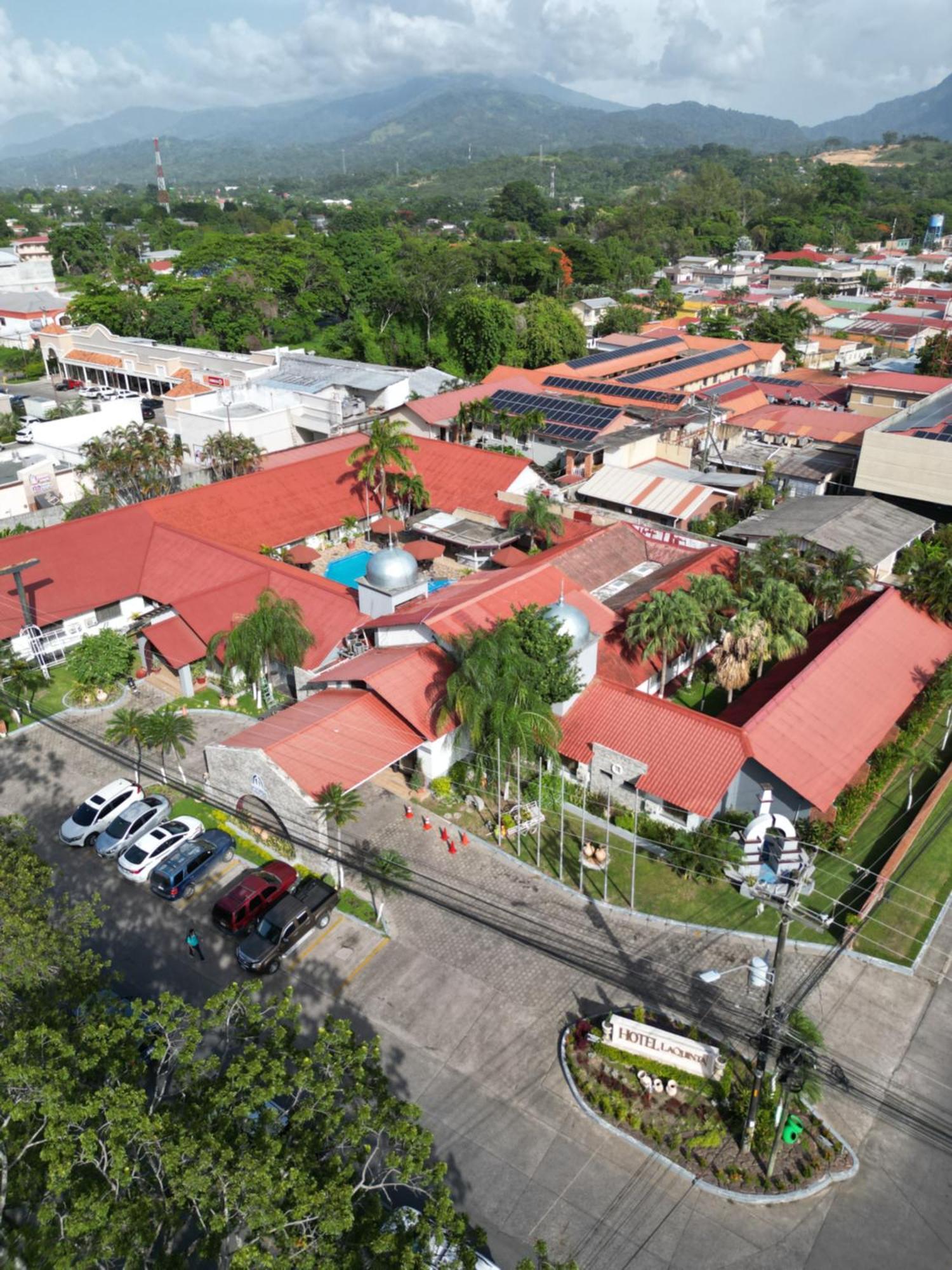 Hotel La Quinta La Ceiba Eksteriør bilde