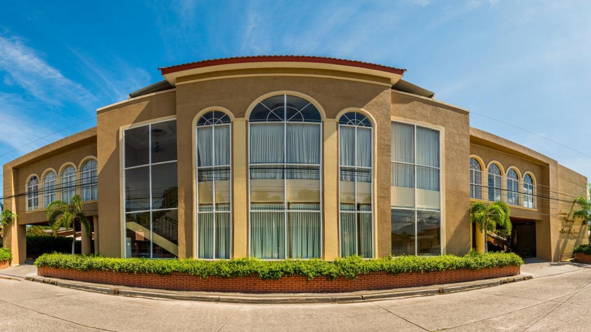 Hotel La Quinta La Ceiba Eksteriør bilde