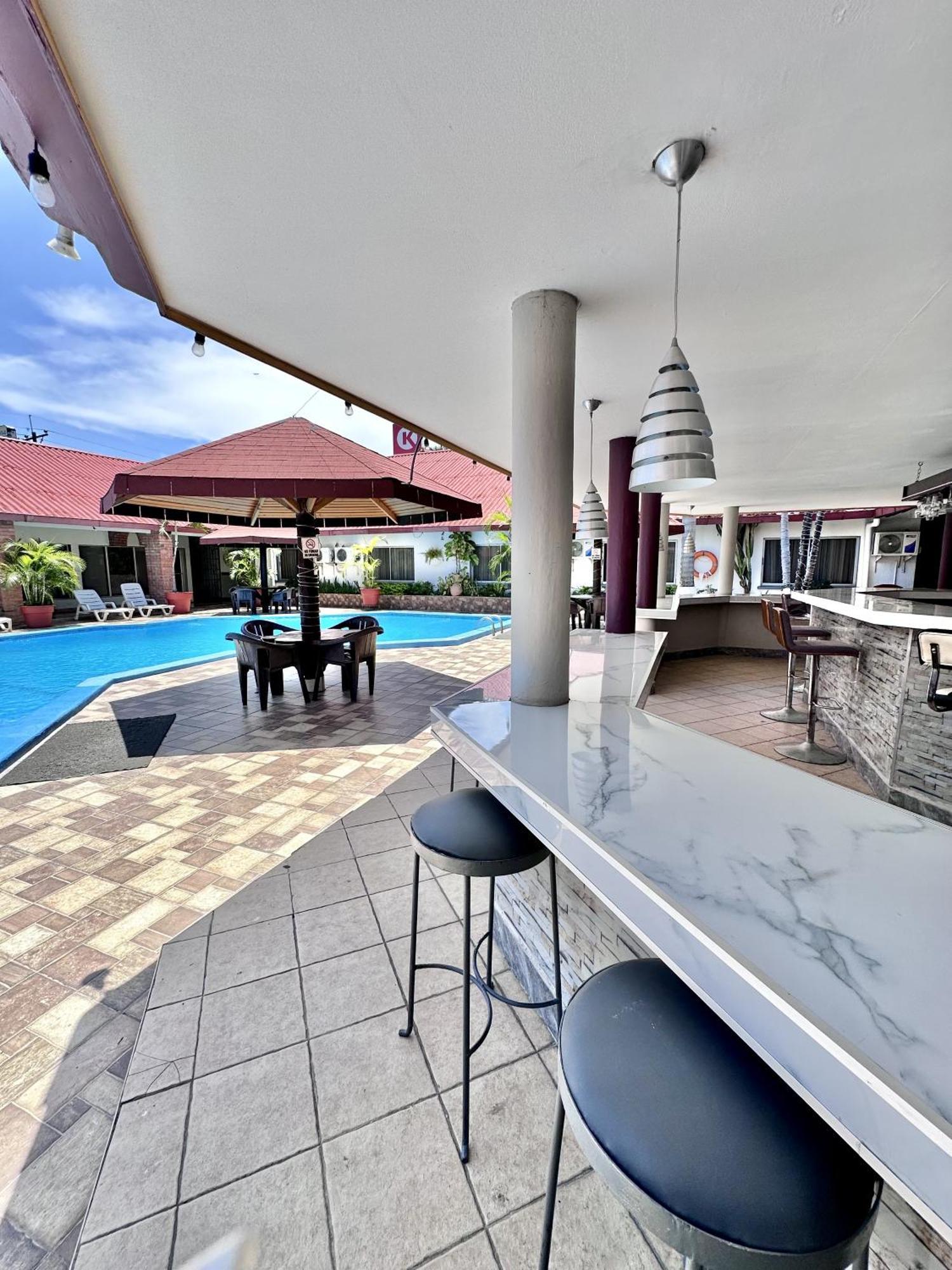 Hotel La Quinta La Ceiba Eksteriør bilde