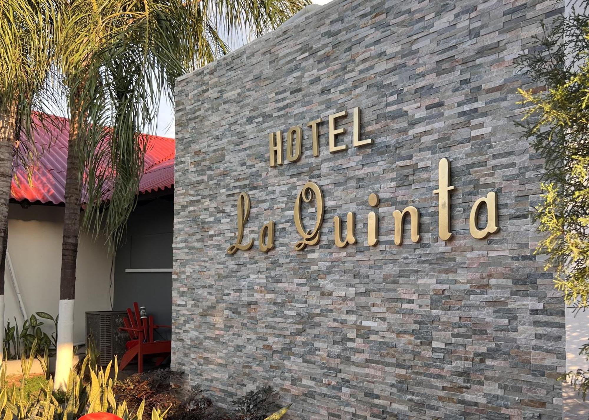 Hotel La Quinta La Ceiba Eksteriør bilde