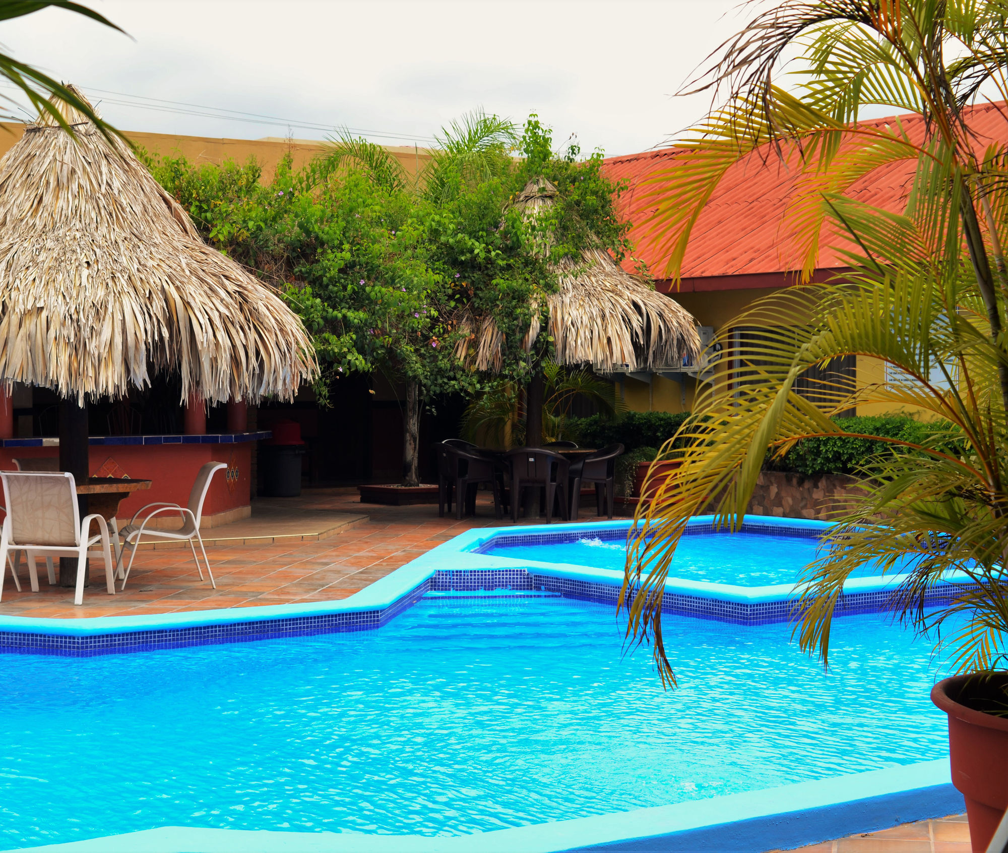 Hotel La Quinta La Ceiba Eksteriør bilde